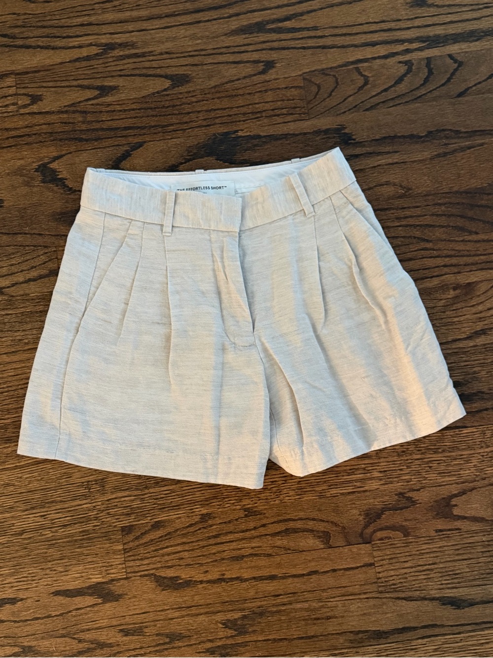 Aritzia Wilfred Effortless Shorts